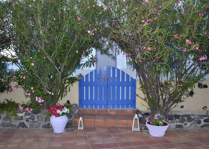 Melina Hotel